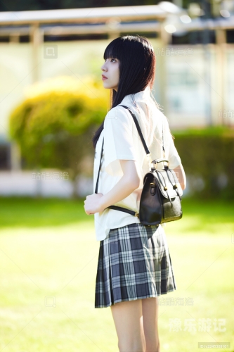 亚洲 欧美 国产 制服 另类探索多元文化下的服装风格，亚洲、欧美、国产制服及另类服饰的魅力