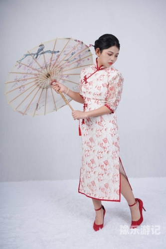 色婷婷久久色婷婷久久—时尚潮流下的新星