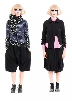 制服丝袜中文字幕久久久制服与丝袜的时尚搭配—探索中文字幕视频的时尚美学