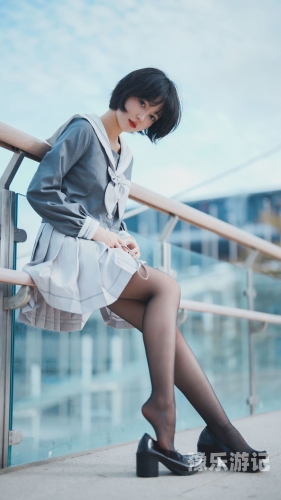 亚洲电影制服丝袜欧美题材的多元文化探讨